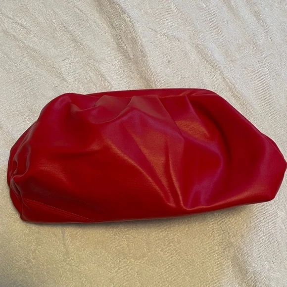 Badgley Mischka Red Faux Leather Clutch - Picture 4 of 6